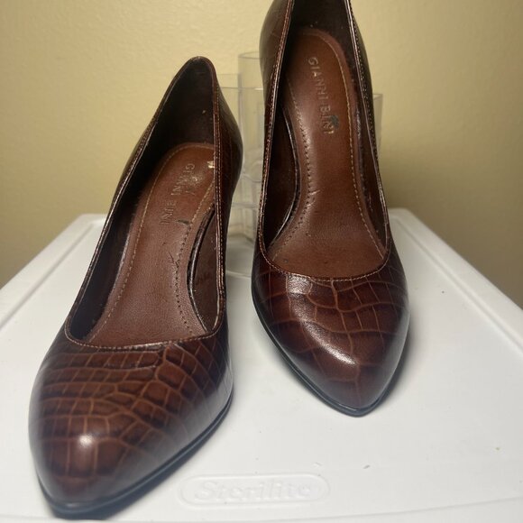 GiNNI BINI  BROWN LEATHER HEELS  6M - Picture 1 of 9